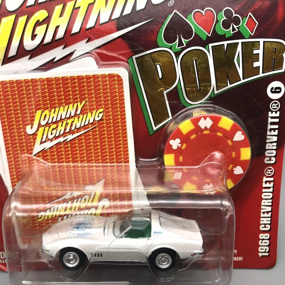 Johnny Lightning Poker 1968 Chevrolet Corvette White Diecast‎ 1/64 w/ Poker Chip